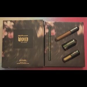 REM Beauty X Wicked For Good Elphaba Makeup Set